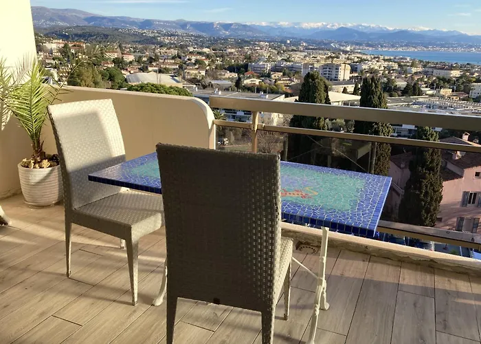 Lovely For 2 - Panoramic View Antibes